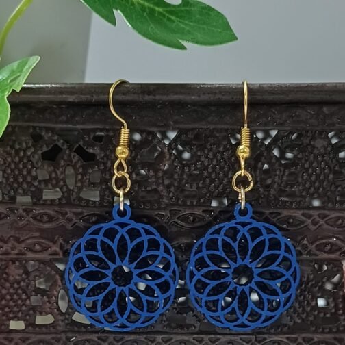 Round mandala earrings - blue