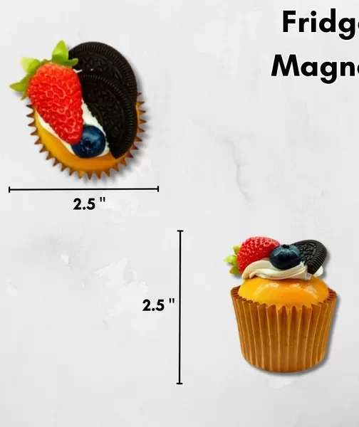 Realistic Cupcake Fridge Magnet – Oreo