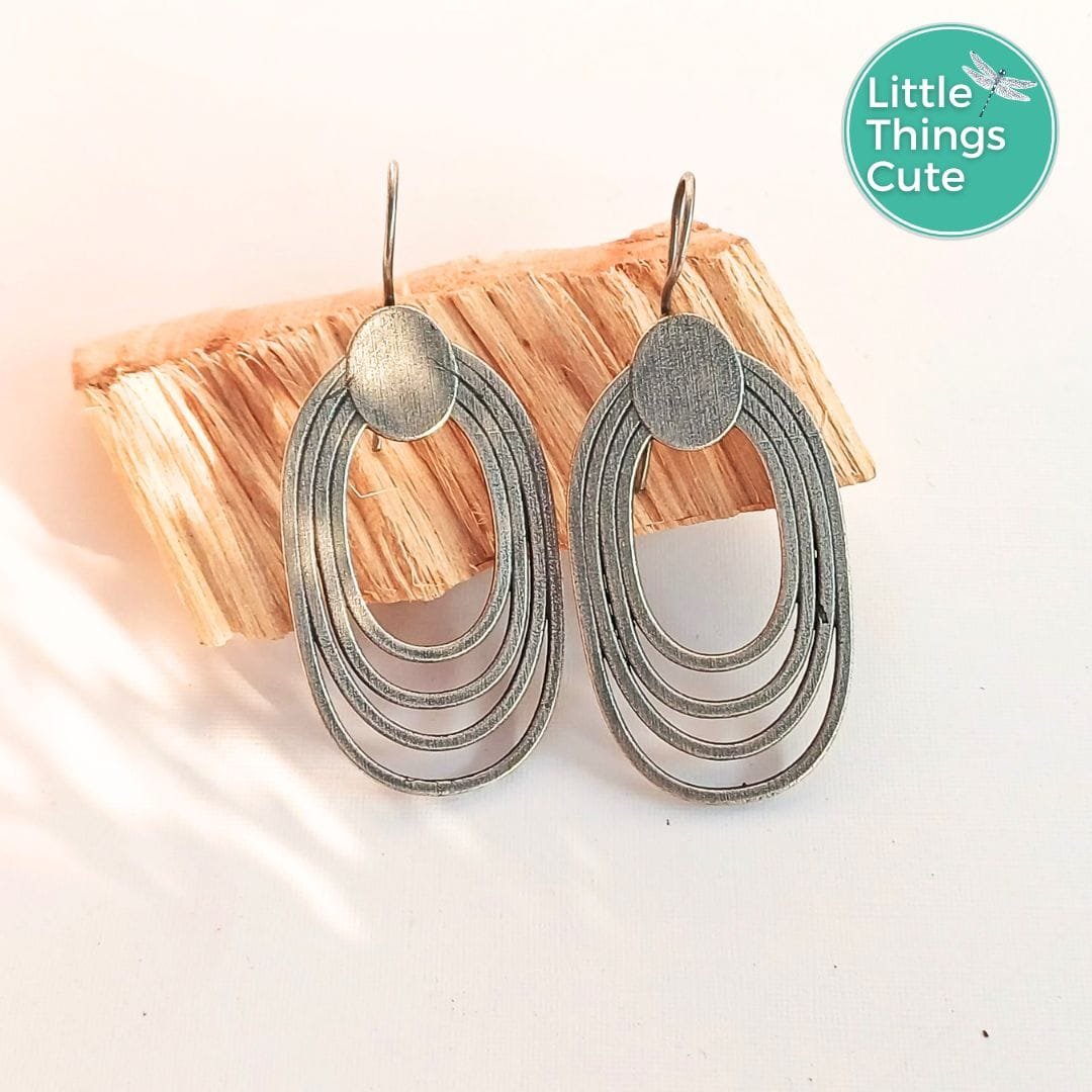 Layered Oval Earrings: Maya