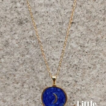 Moon Enameled Round Pendant Charm