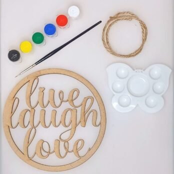 DIY – Live Laugh Love Wall Hanging