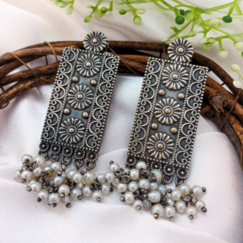 Adya – Indo-Western Pearl Dangler Earrings