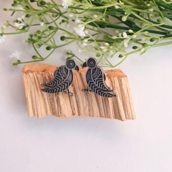 Shuk (Parrot) Stud Earrings