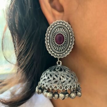 Zoya – Oval Jhumka with Rani Pink Stone