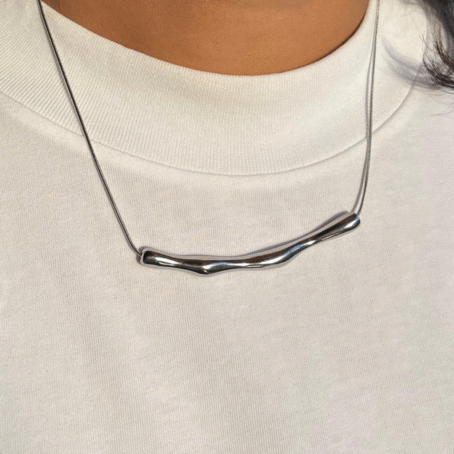 Twilight Bend - Silver necklace - Image 2