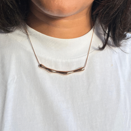 Twilight Bend Necklace - Gold - Image 6