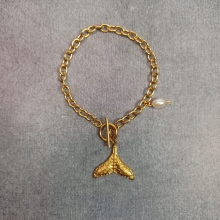 Golden Whale Tail Bracelet