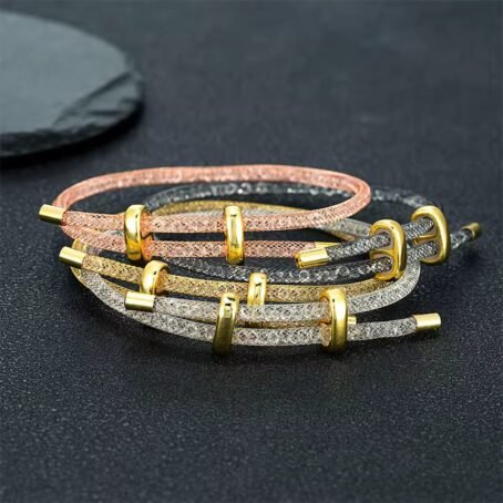 Modern Mesh Luxe Bracelet - Gold - Image 3