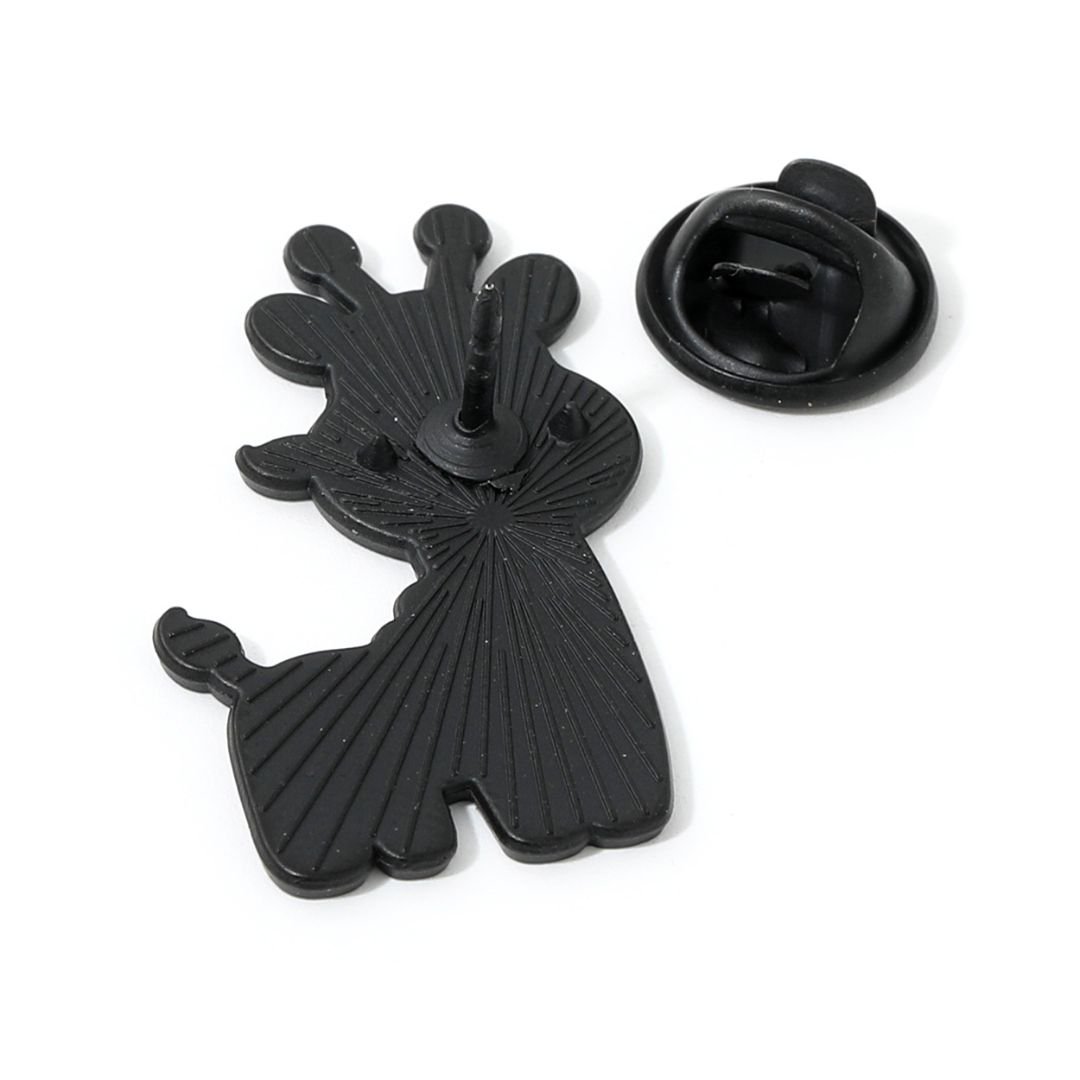 Aesthetic metal badge for school backpacks