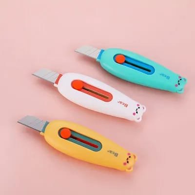 mini utility knife for crafts